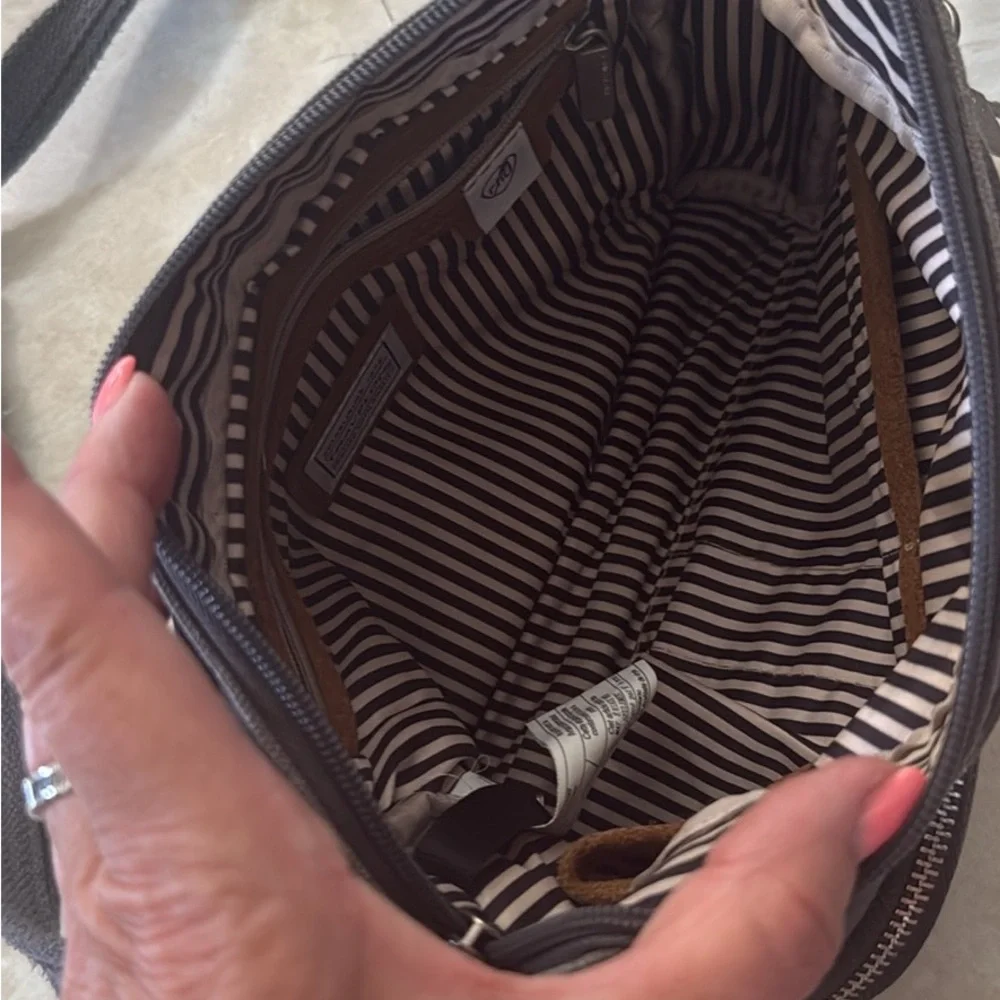 Gray Canvas Crossbody Bag - Picture 3 of 3